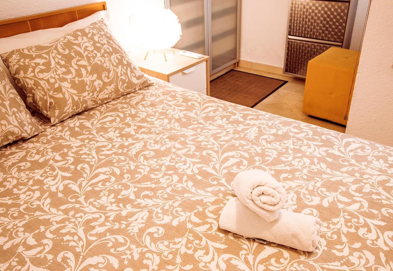 Apartament Rentalsevilla Gonzalez Cuadrado Sewilla