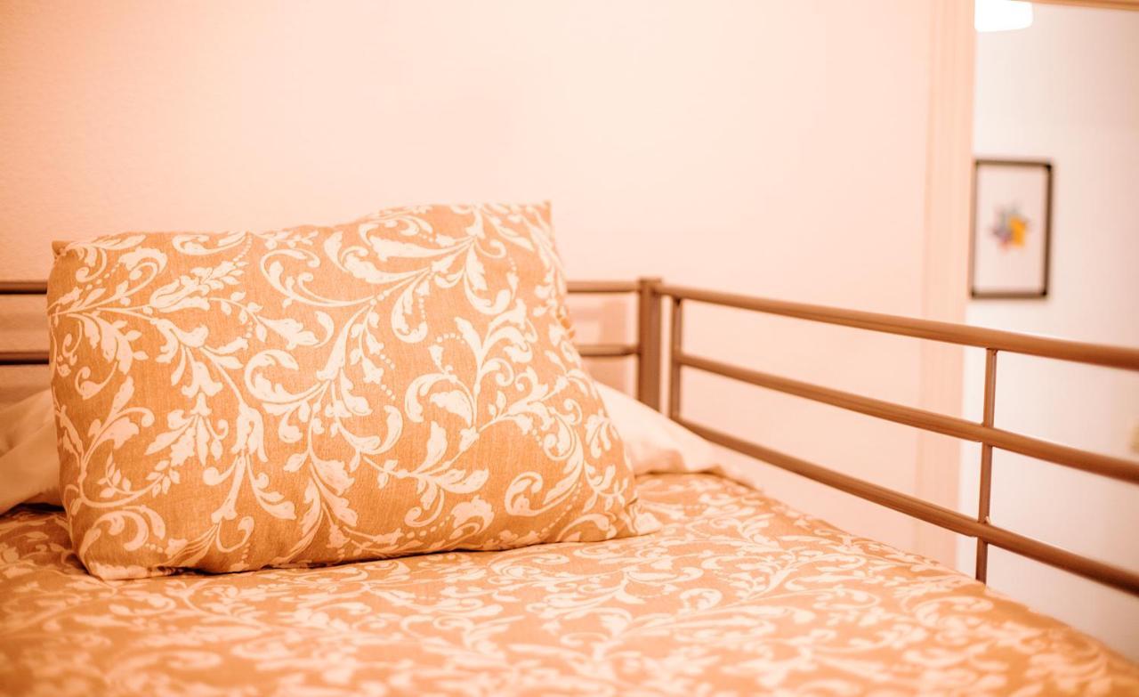 Rentalsevilla Gonzalez Cuadrado Apartament Sewilla